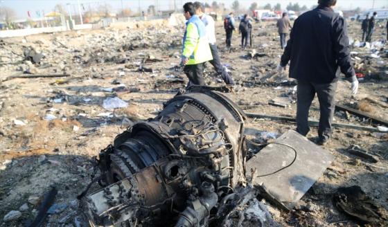 Trump duda sobre causas de caída de avión civil en Irán