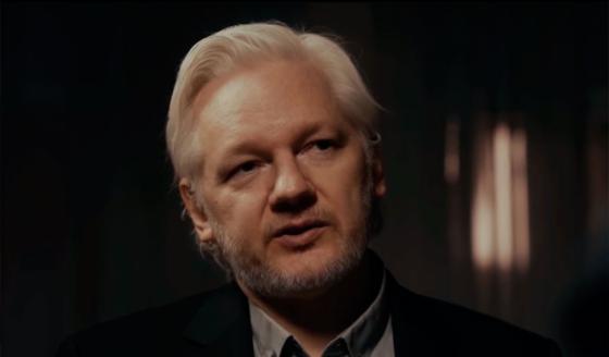 Caso Wikileaks: Julian Assange fue trasladado de celda