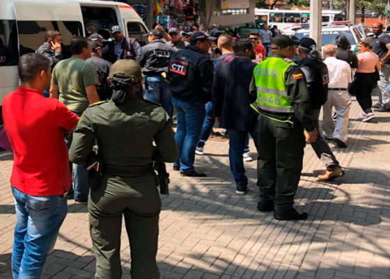 Capturados 22 policías en Medellín por presunta corrupción