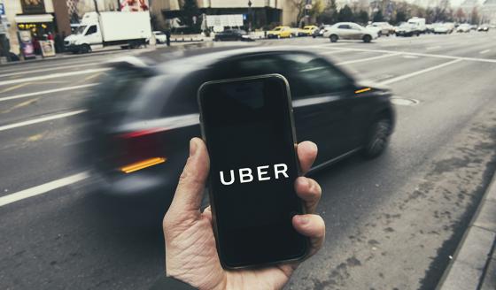 Uber funcionará en Colombia hasta el 31 de enero