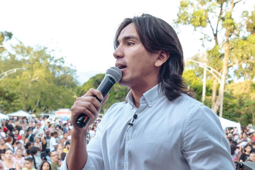 Albert%20Corredor.jpg?itok=PD0XnzOr