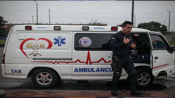 Los equipos de emergencia médica han estado trabajando arduamente para ayudar a las personas con síntomas de coronavirus en Bogotá.  Foto: Juancho Torres