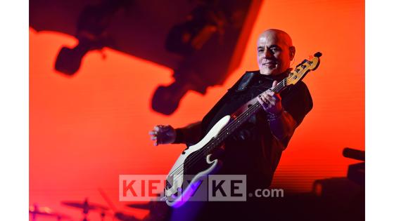 Bogotá fue la primera escala de la gira ‘Gracias Totales’, que recorrerá varias ciudades de Latinoamérica y Estados Unidos, reafirmando el legado de ser la banda de rock en español más grande e influyente, pero sobre todo, rendirle tributo a la memoria, alma, corazón y talento de Soda Stereo, su líder Gustavo Cerati. Bogotá fue la primera escala de la gira ‘Gracias Totales’, que recorrerá varias ciudades de Latinoamérica y Estados Unidos, reafirmando el legado de ser la banda de rock en español más grande e influyente, pero sobre todo, rendirle tributo a la memoria, alma, corazón y talento de Soda Stereo, su líder Gustavo Cerati.