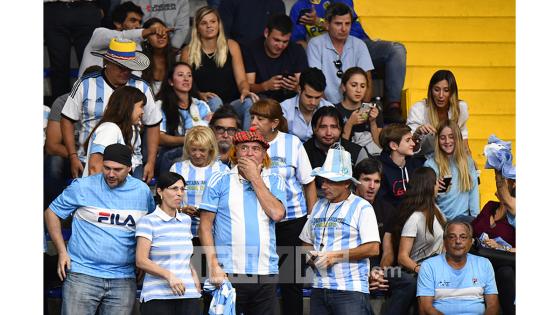 Con los puntos de Daniel Galán y los doblistas Juan Sebastián Cabal y Robert Farah, Colombia derrotó 3-1 a la 'albiceleste'. Con los puntos de Daniel Galán y los doblistas Juan Sebastián Cabal y Robert Farah, Colombia derrotó 3-1 a la 'albiceleste'.