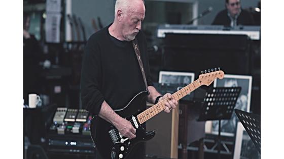 Está entre los mejores 15 guitarristas del mundo, según el último listado de la revista Rolling Stone.