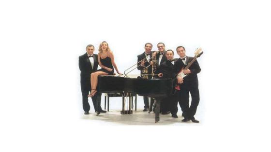 La banda francotiradores era un programa de humor político en donde aparecían personajes como Luz Amparo Álvarez, Santiago Rodríguez, Camilo Cifuentes y César Escola. La banda francotiradores era un programa de humor político en donde aparecían personajes como Luz Amparo Álvarez, Santiago Rodríguez, Camilo Cifuentes y César Escola.