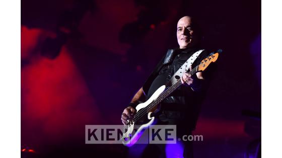 Bogotá fue la primera escala de la gira ‘Gracias Totales’, que recorrerá varias ciudades de Latinoamérica y Estados Unidos, reafirmando el legado de ser la banda de rock en español más grande e influyente, pero sobre todo, rendirle tributo a la memoria, alma, corazón y talento de Soda Stereo, su líder Gustavo Cerati. Bogotá fue la primera escala de la gira ‘Gracias Totales’, que recorrerá varias ciudades de Latinoamérica y Estados Unidos, reafirmando el legado de ser la banda de rock en español más grande e influyente, pero sobre todo, rendirle tributo a la memoria, alma, corazón y talento de Soda Stereo, su líder Gustavo Cerati.