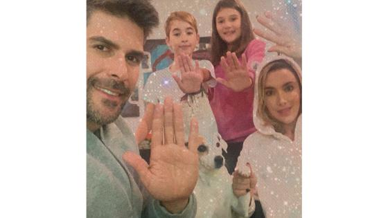 La pareja de actores Juan Pablo Llano y Catalina Gómez se suman al #Yomequedoencasa junto a su familia.