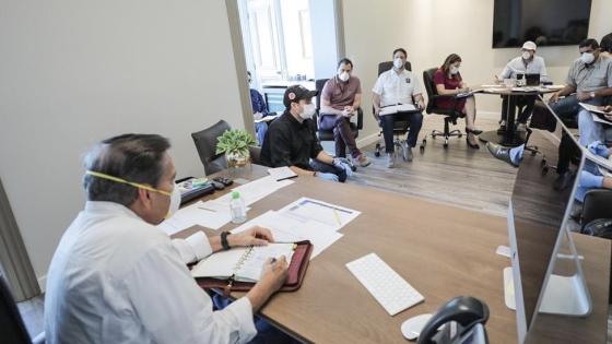 Foto: @NitoCortizo Presidente Cortizo y equipo de trabajo