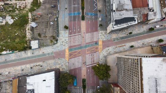Así se ve Bogotá durante la cuarentena nacional en Colombia. Foto: Juan David Moreno - Agencia Anadolu Así se ve Bogotá durante la cuarentena nacional en Colombia. Foto: Juan David Moreno - Agencia Anadolu