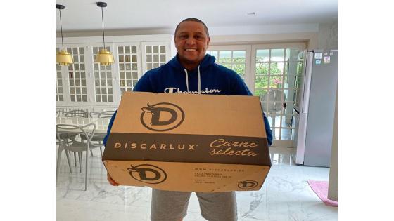 Actualmente es un socio activo del club.