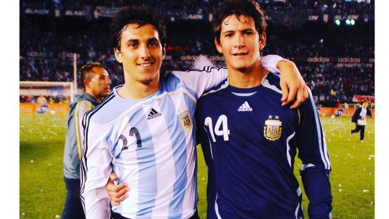 Burdisso conquisto tres Copas Libertadores consecutivas con Boca Juniors. Burdisso conquisto tres Copas Libertadores consecutivas con Boca Juniors.