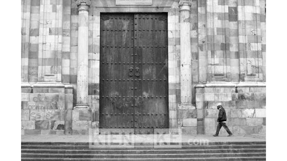 Este es el panorama diario en algunas calles del centro de Bogotá durante la cuarentena.  Foto: Andrés Lozano/ KienyKe.com
