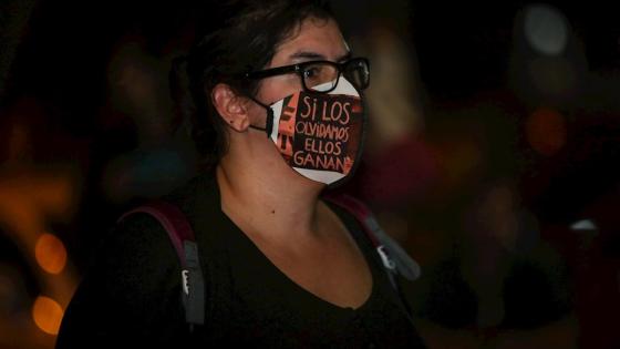 Cientos de miles de personas invaden las calles para marchar, en silencio, por los casi 200 detenidos desaparecidos en la dictadura cívico-militar (1973-1985). Sin embargo, el Covid-19 cambió los planes de la 25ª edición de esta convocatoria. Este miércoles, la petición de verdad y justicia y las ganas de saber qué pasó con aquellos a quienes parece se tragó la tierra, se escaparon de las calles.   Foto: Federico Anfitti - EFE 