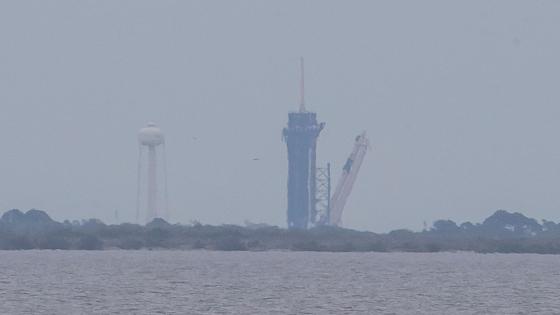 Los astronautas de la NASA Robert Behnken y Douglas Hurley viajarán en la nave espacial Crew Dragon a la Estación Espacial Internacional a las 4:33 p.m. EDT el 27 de mayo. El lanzamiento sería el primer vuelo espacial tripulado desde suelo estadounidense desde 2011. Foto: SpaceX - EFE Los astronautas de la NASA Robert Behnken y Douglas Hurley viajarán en la nave espacial Crew Dragon a la Estación Espacial Internacional a las 4:33 p.m. EDT el 27 de mayo. El lanzamiento sería el primer vuelo espacial tripulado desde suelo estadounidense desde 2011. Foto: SpaceX - EFE