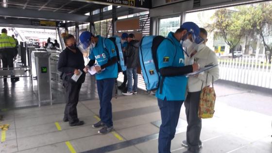 TransMilenio podría suspender su operación por sobre cupo en cuarentena TransMilenio podría suspender su operación por sobre cupo en cuarentena