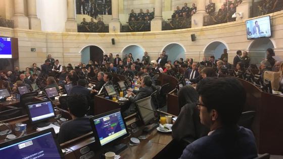 Congreso aprueba en último debate cadena perpetua para violadores de niños