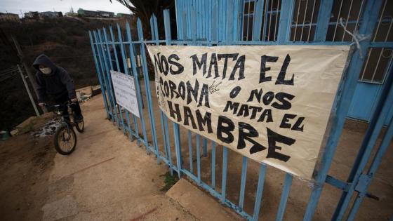 Cartel de protesta en Valparaíso