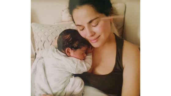 Danna García y su hijo Danna García y su hijo