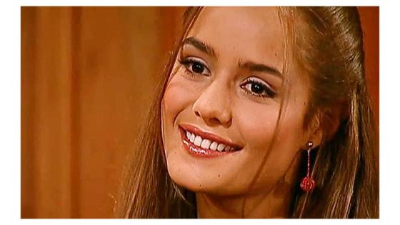 Ana Lucia Domínguez. Ana Lucia Domínguez.