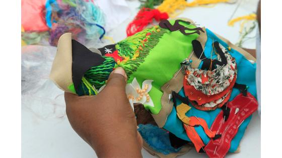 Asociación Mujeres Tejiendo Sueños y Sabores de Mampuján Asociación Mujeres Tejiendo Sueños y Sabores de Mampuján