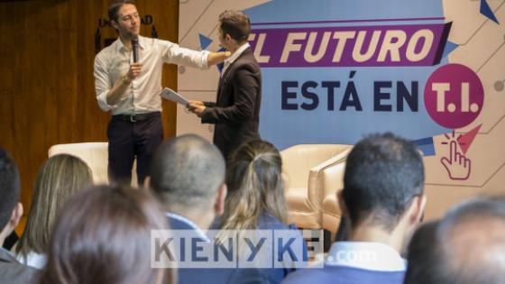 Foro: El Futuro está en TI Foro: El Futuro está en TI