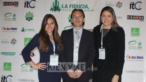 El festejo del aniversario N°25 de la Fiduciaria Central El festejo del aniversario N°25 de la Fiduciaria Central
