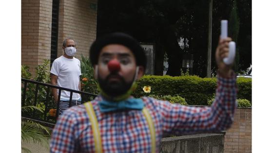 Circo callejero en Medellín