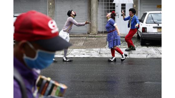Circo callejero en Medellín