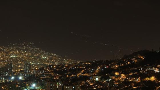 Los habitantes de la capital antioqueña por medio de las redes sociales reportaron ruidos extraños que provenían desde el cielo. 