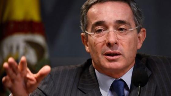Caución Álvaro Uribe Vélez