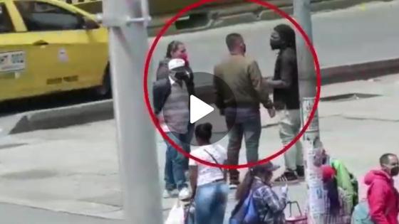 VIDEO: Modus operandi de Las Liebres para estafar con réplicas de celulares VIDEO: Modus operandi de Las Liebres para estafar con réplicas de celulares