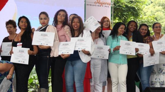 Antioquia certificó su Escuela Política pa' Mujeres