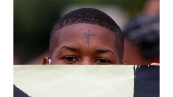 Manifestantes en el barrio Llano Verde