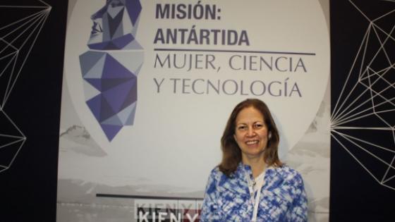 Foro conversatorio Misión Antártida: mujer, ciencia y tecnología