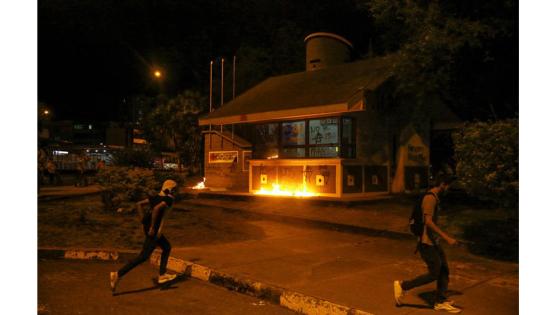 Disturbios en Bogotá en protesta contra el abuso policial