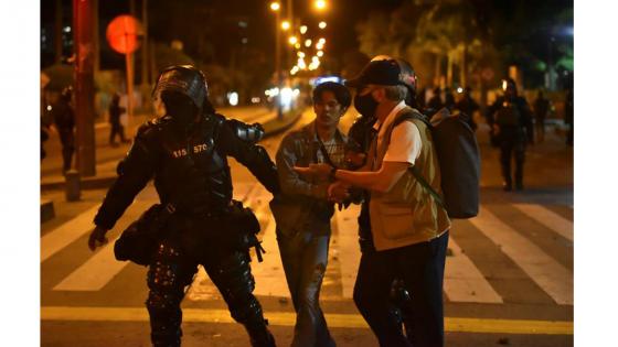 Disturbios en Bogotá en protesta contra el abuso policial