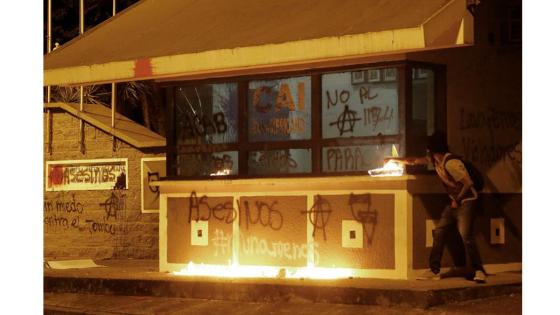 Disturbios en Bogotá en protesta contra el abuso policial