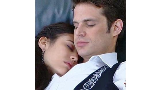 Mark Tacher como Francisco Lara. Mark Tacher como Francisco Lara.