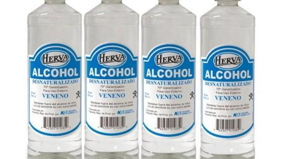 Ordenan suspensión inmediata del alcohol marca 'Herva'