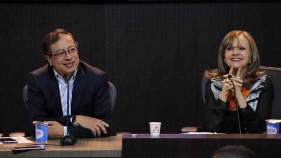 Gustavo Petro y Ángela María Robledo