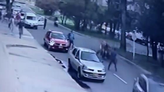 Ciudadanos se arman de valor y evitan robo en el norte de Bogotá Ciudadanos se arman de valor y evitan robo en el norte de Bogotá