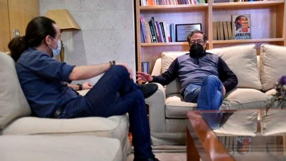 Pablo Iglesias con Gustavo Petro