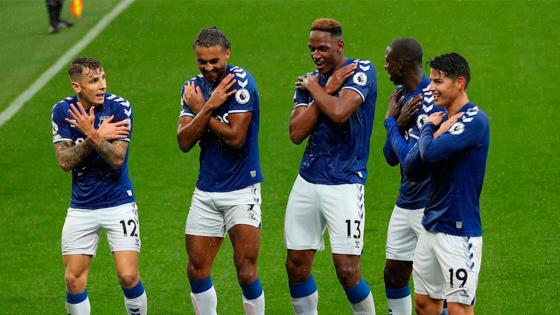 james Rodríguez y Yerry Mina en el Everton 