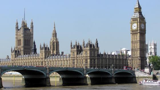 UK UK