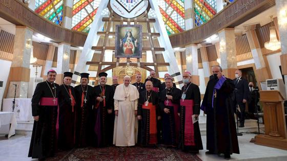Papa Francisco hace visita histórica a Irak Papa Francisco hace visita histórica a Irak