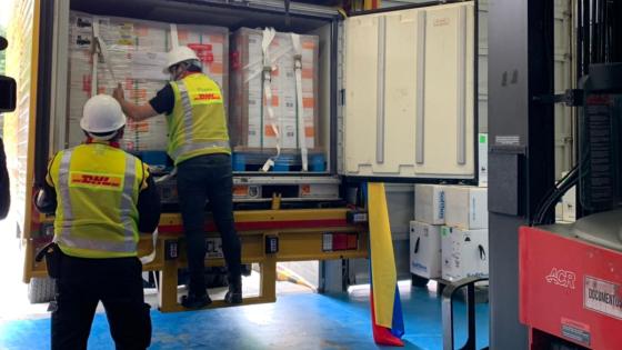 Colombia recibe otras 500 mil dosis de vacunas de Sinovac Colombia recibe otras 500 mil dosis de vacunas de Sinovac