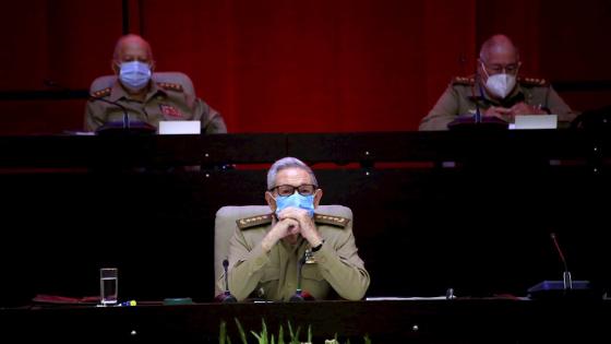 Raúl Castro renunció al liderazgo del Partido Comunista de Cuba Raúl Castro renunció al liderazgo del Partido Comunista de Cuba