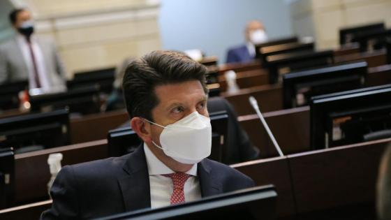 Los cuestionamientos a Diego Molano en moción de censura Los cuestionamientos a Diego Molano en moción de censura
