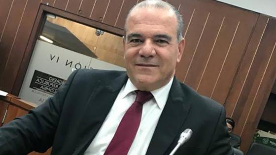 Carlos Felipe Mejía retira su precandidatura para apoyar a Zuluaga